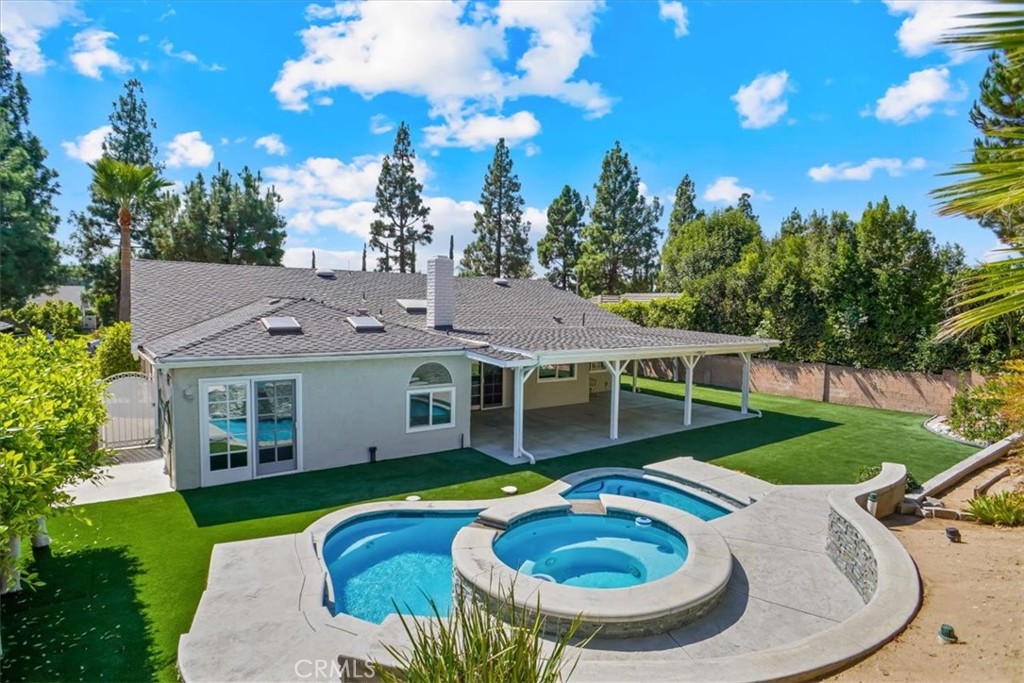 MLS #SR25228015 image #2