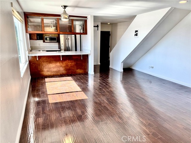 MLS #SR25228029 image #2