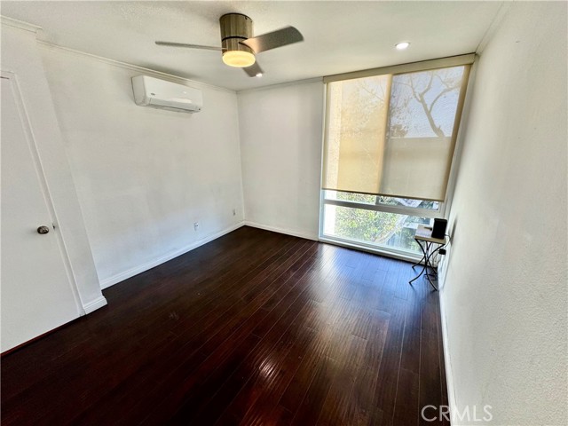 MLS #SR25228029 image #8