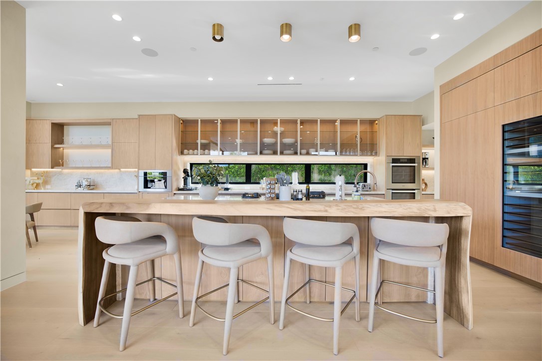 MLS #SR25228083 image #10