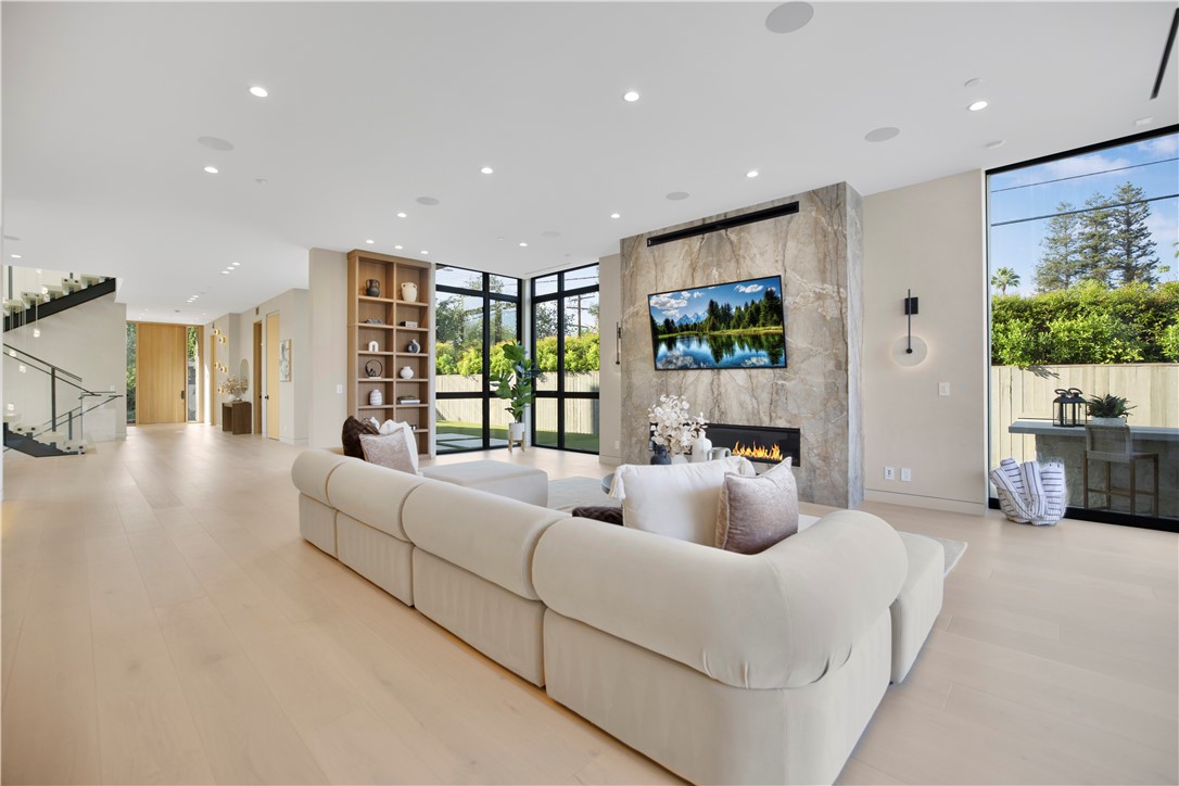 MLS #SR25228083 image #7