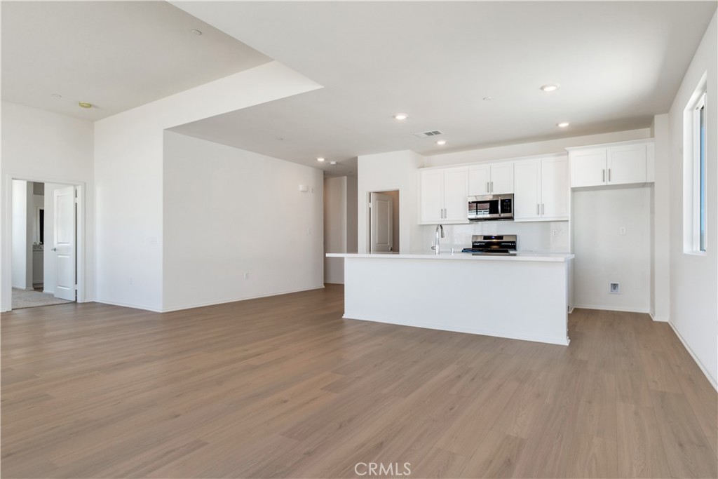 MLS #SR25228123 image #1