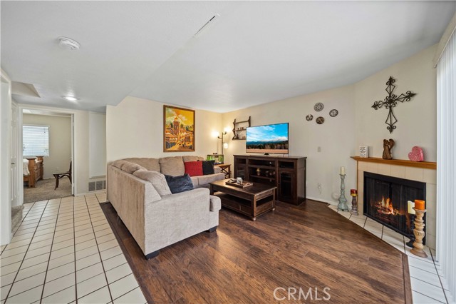 MLS #SR25228185 image #1