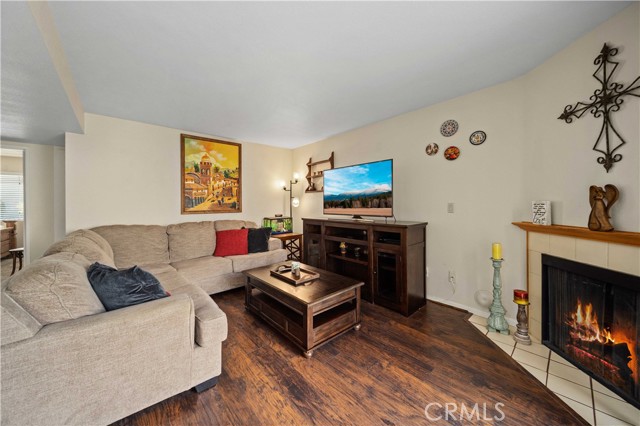 MLS #SR25228185 image #2