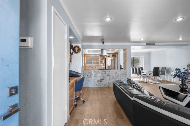 MLS #SR25228201 image #2