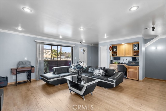 MLS #SR25228201 image #6