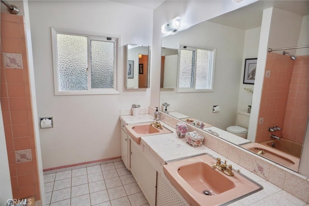 MLS #SR25228204 image #14