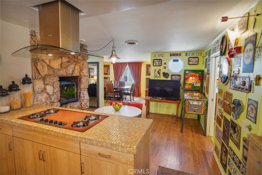 MLS #SR25228204 image #5