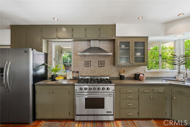 MLS #SR25228338 image #10