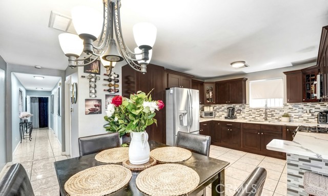 MLS #SR25228395 image #8