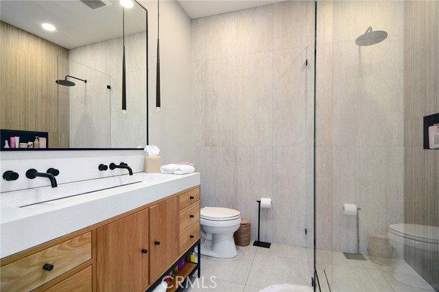 MLS #SR25228451 image #12