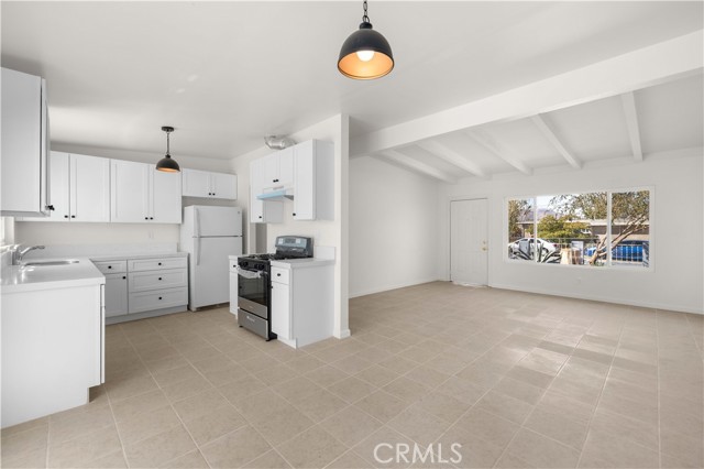 MLS #SR25228488 image #5