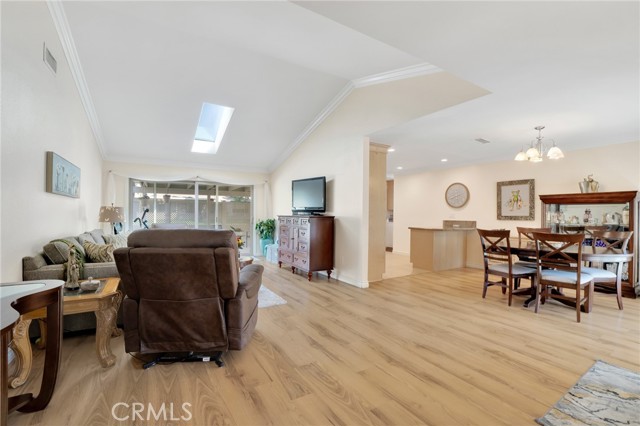 MLS #SR25228594 image #6