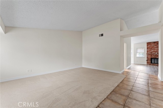 MLS #SR25228637 image #3