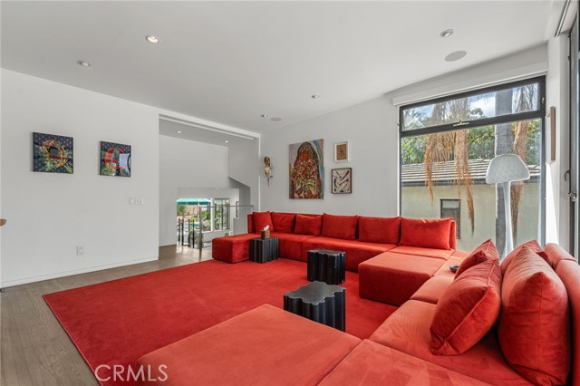 MLS #SR25228654 image #10