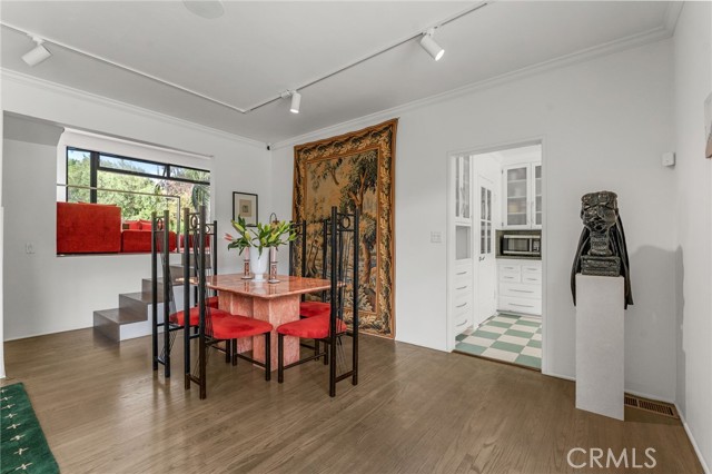 MLS #SR25228654 image #11