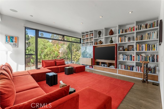 MLS #SR25228654 image #2