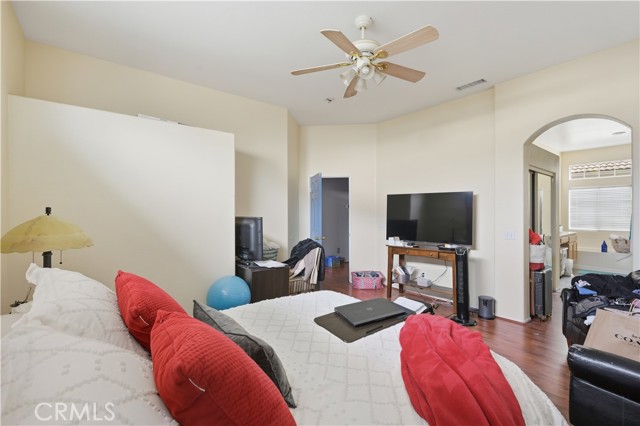 MLS #SR25228681 image #13