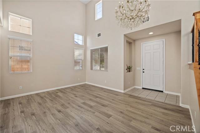 MLS #SR25228757 image #3