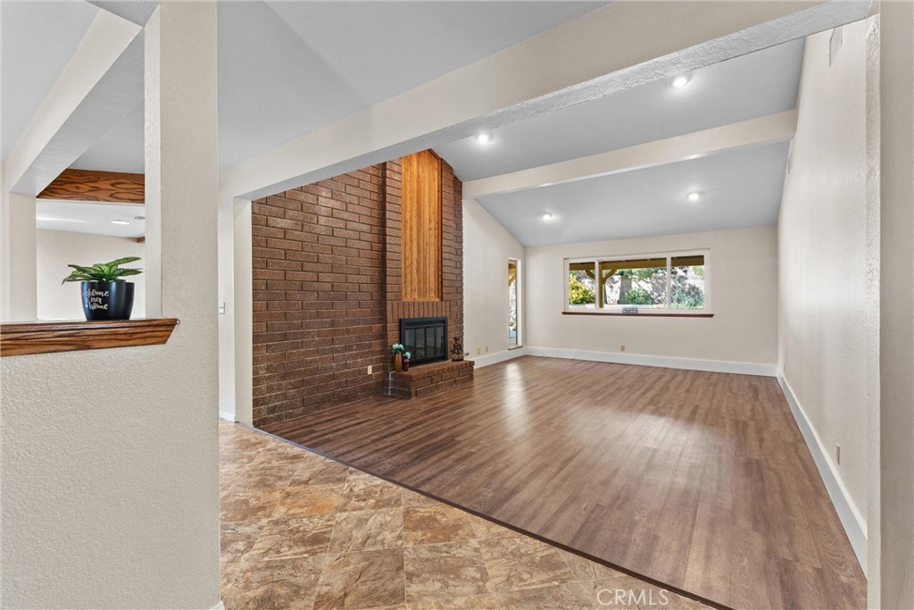 MLS #SR25228759 image #3