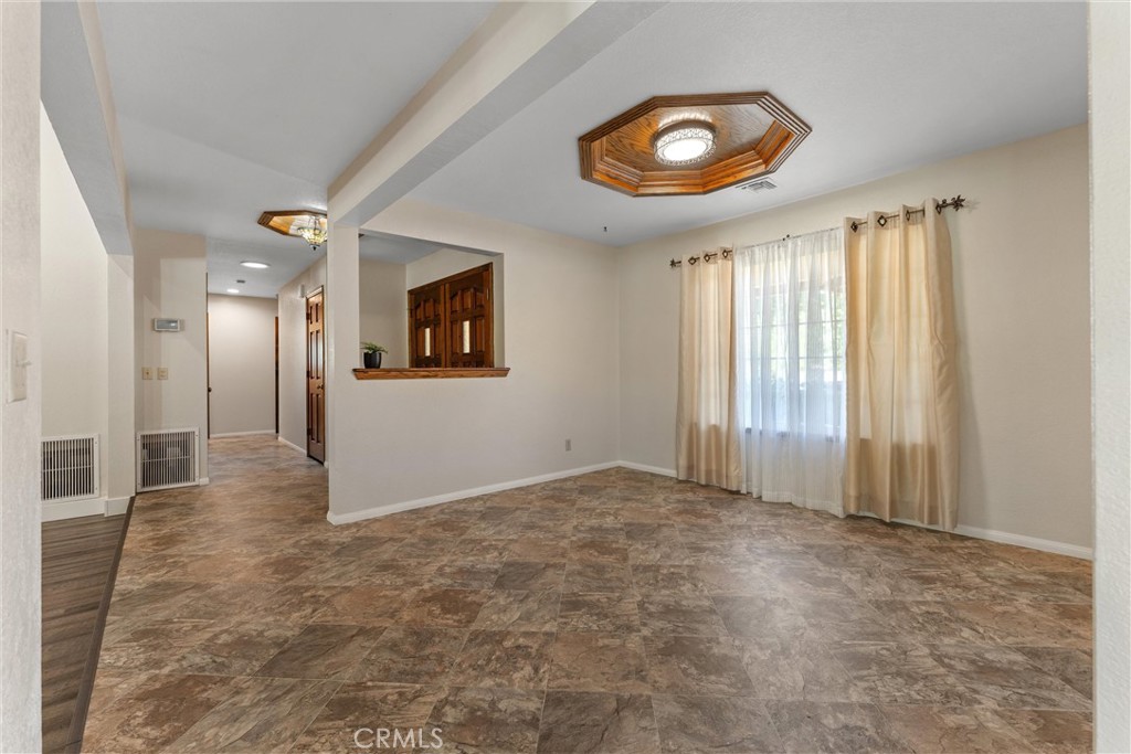 MLS #SR25228759 image #7