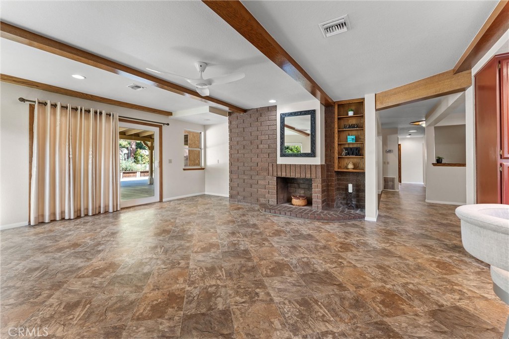 MLS #SR25228759 image #8