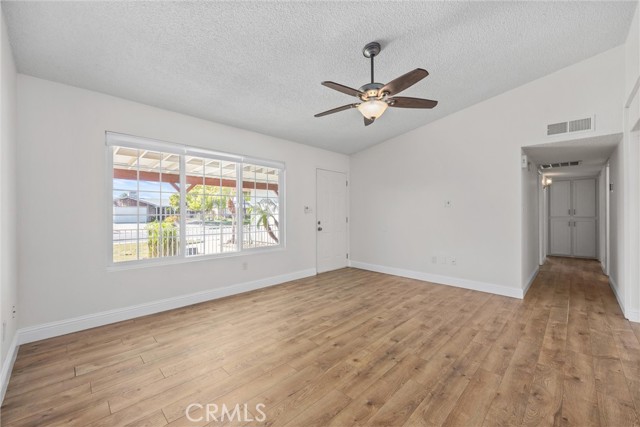 MLS #SR25228774 image #8