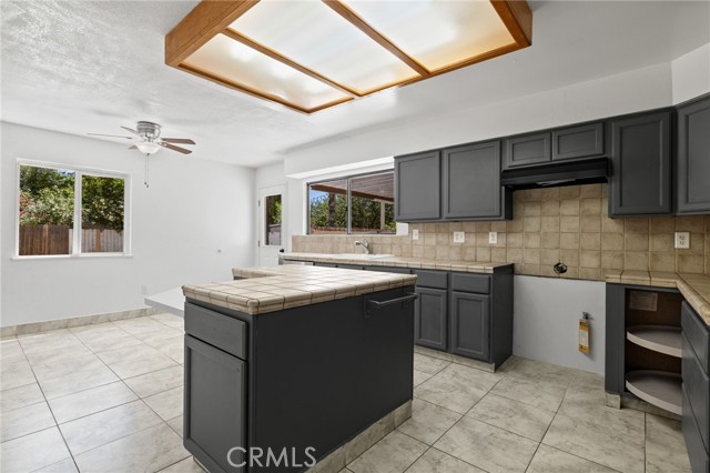 MLS #SR25228800 image #10