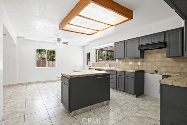 MLS #SR25228800 image #8