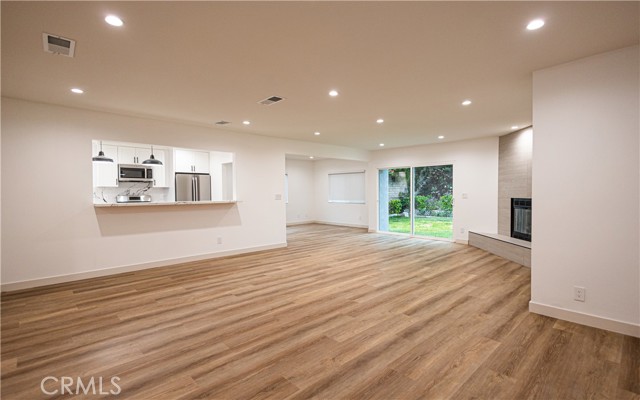 MLS #SR25063433 image #5