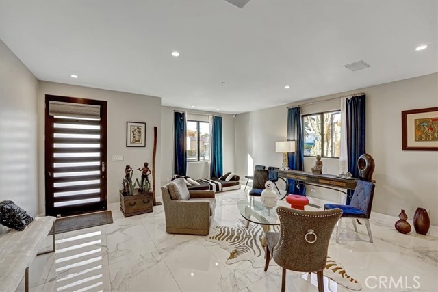 MLS #SR25228849 image #3