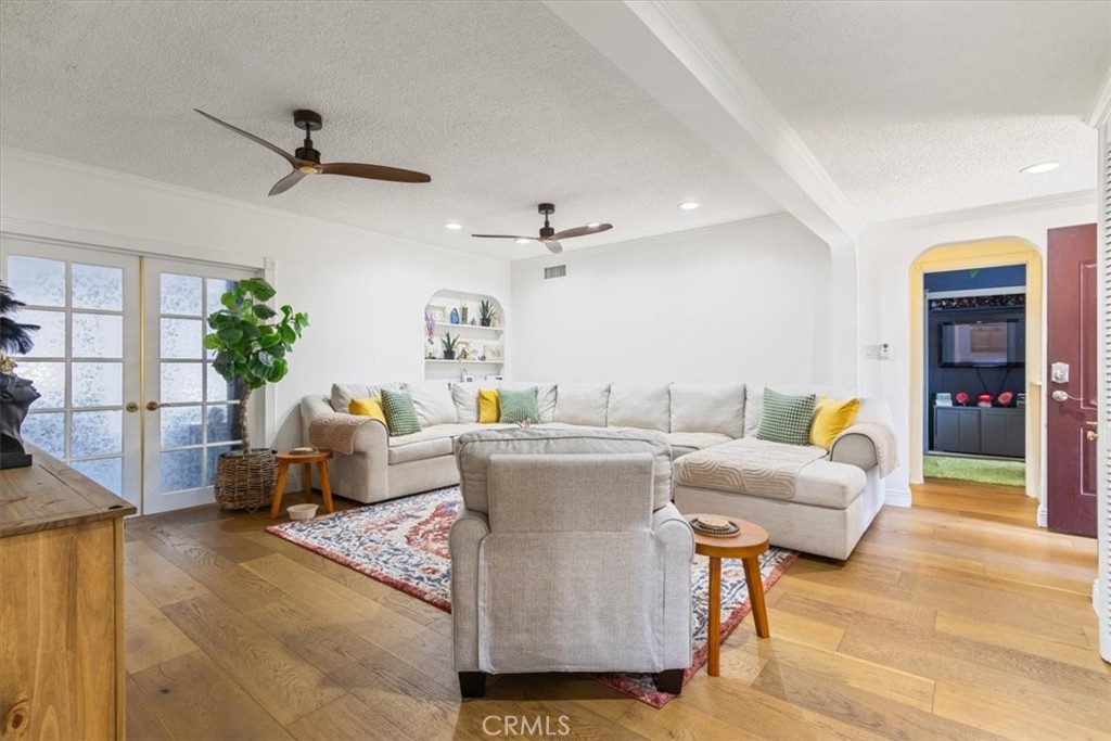 MLS #SR25228852 image #1