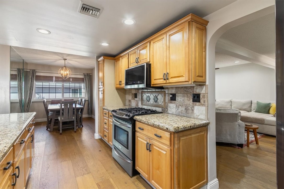 MLS #SR25228852 image #6