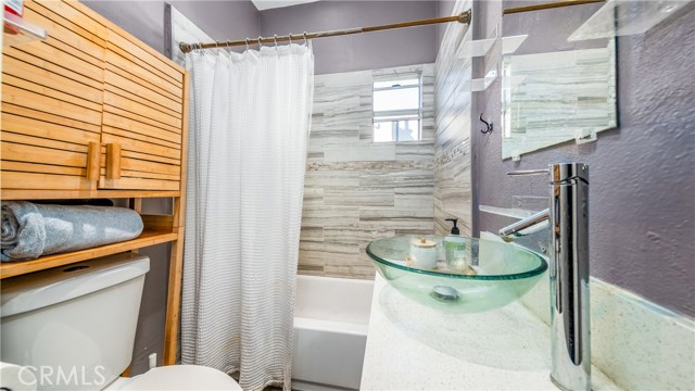 MLS #SR25229209 image #8