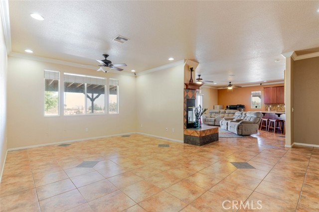 MLS #SR25229214 image #6