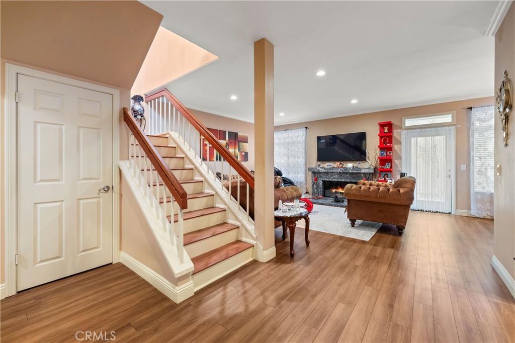 MLS #SR25229246 image #1