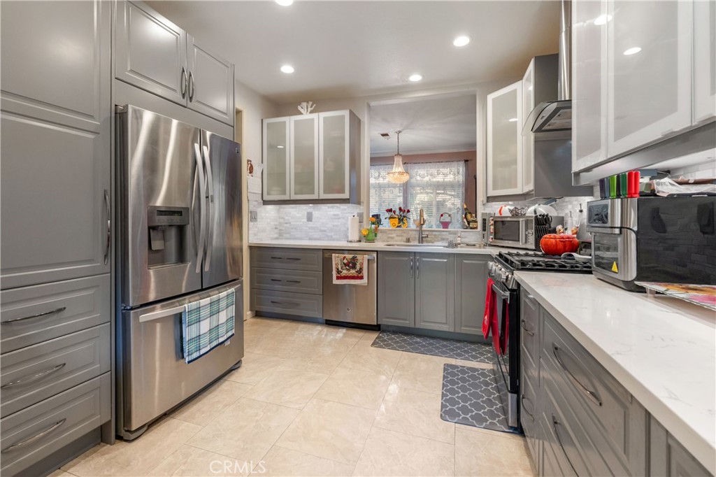 MLS #SR25229246 image #11