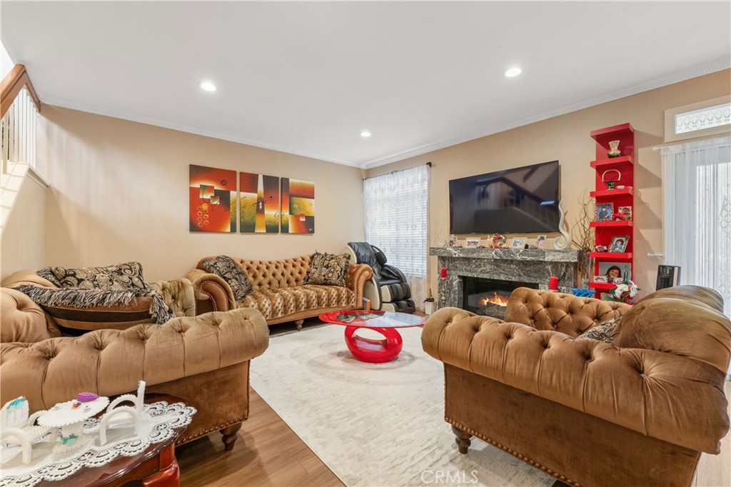 MLS #SR25229246 image #3