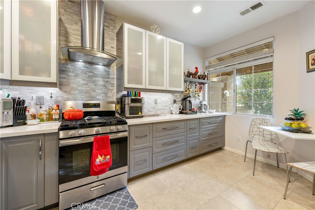 MLS #SR25229246 image #8