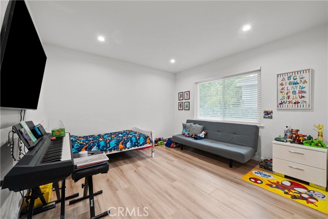 MLS #SR25229302 image #12