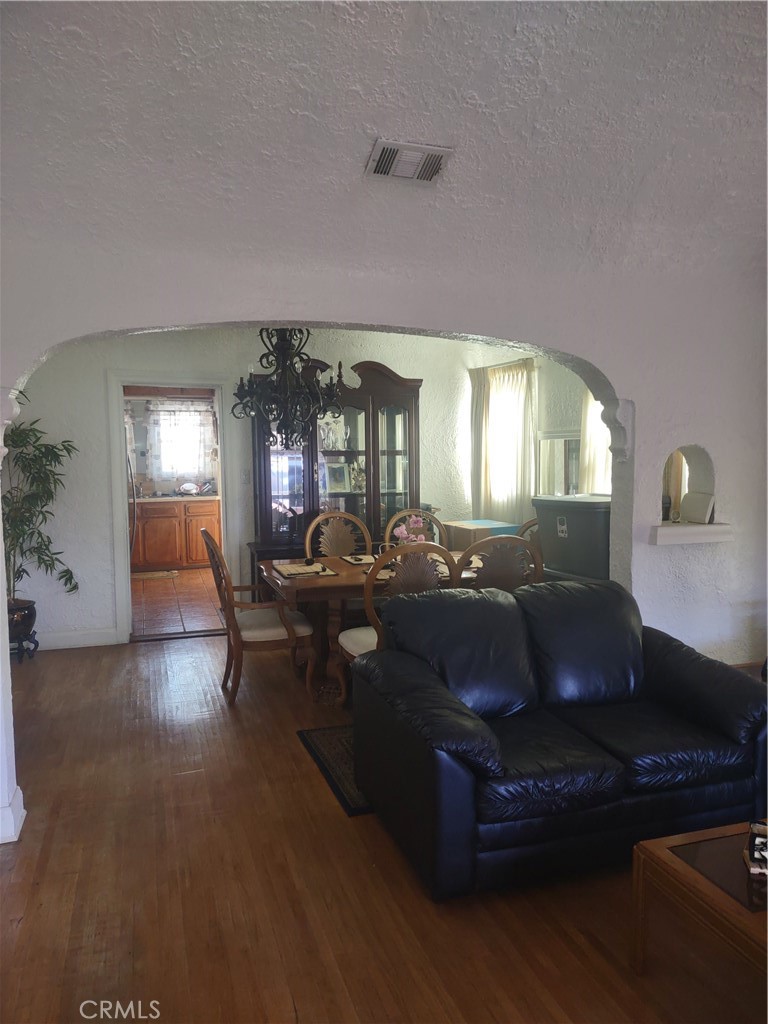 MLS #SR25229318 image #4