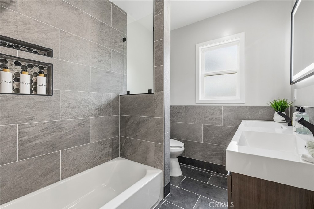 MLS #SR25229673 image #24