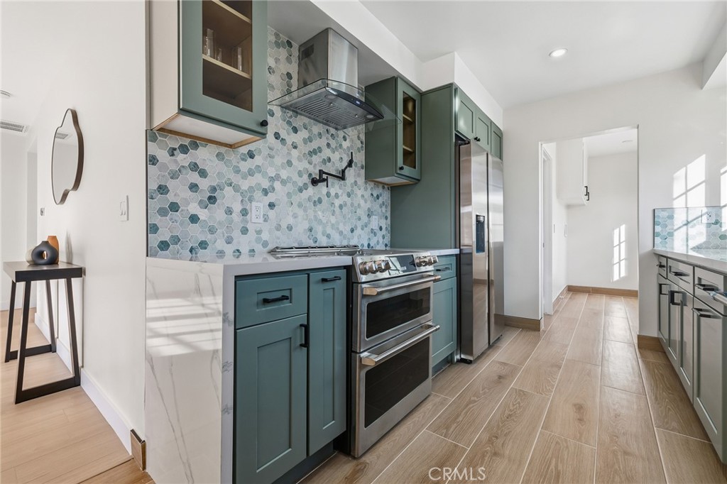 MLS #SR25229673 image #9