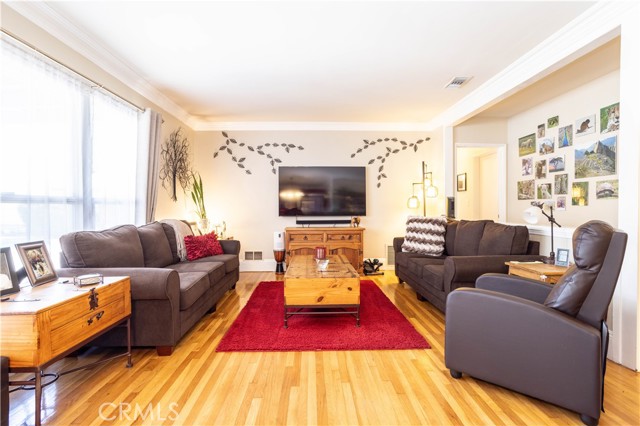 MLS #SR25229682 image #5