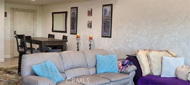 MLS #SR25229739 image #9