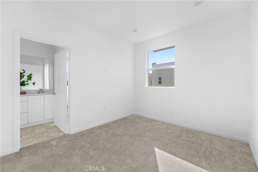 MLS #SR25230080 image #16