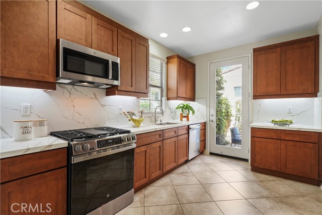 MLS #SR25230170 image #8