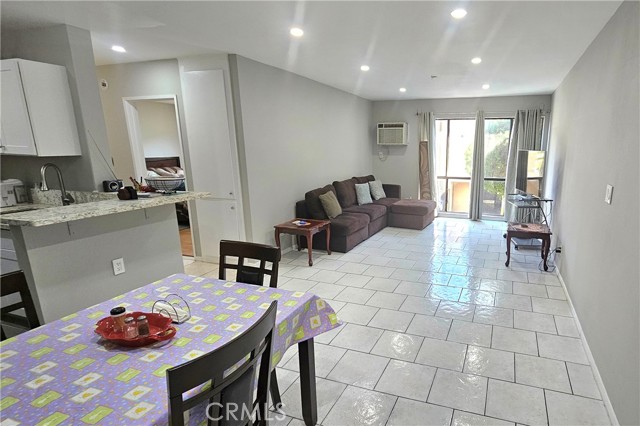 MLS #SR25230448 image #12