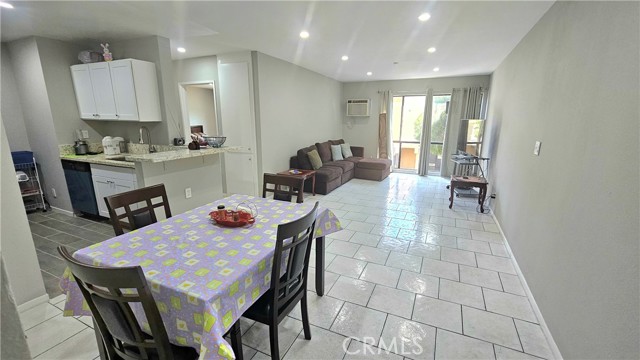 MLS #SR25230448 image #5