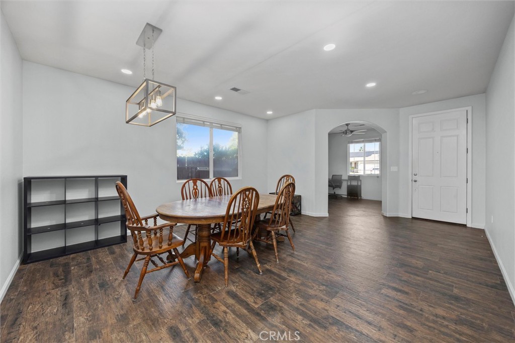 MLS #SR25230595 image #16